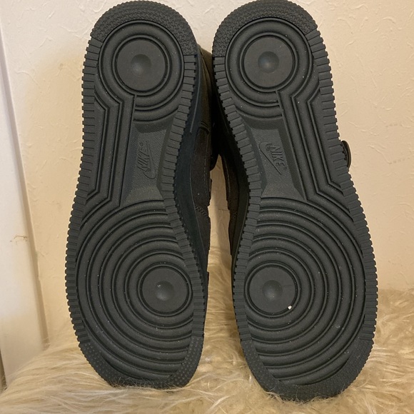 Nike x Billie Eilish Air Force 1 high strap - Picture 4 of 5